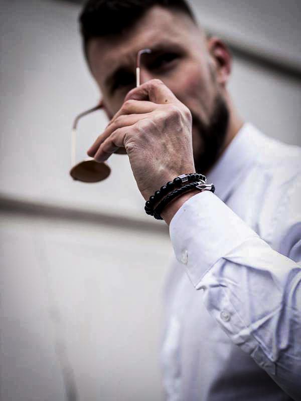 LEATHER SILVER SPIKE